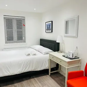 Guest house Riverside Premium Double E14, London